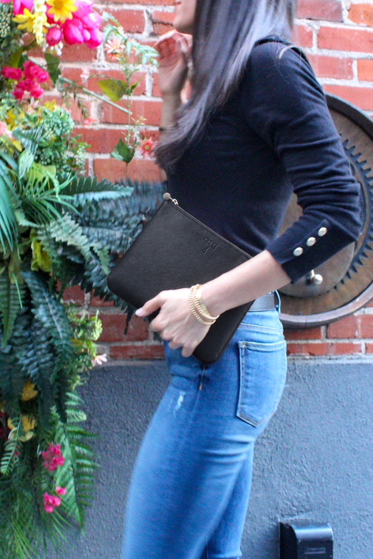 #4 JW Blackout Pouch