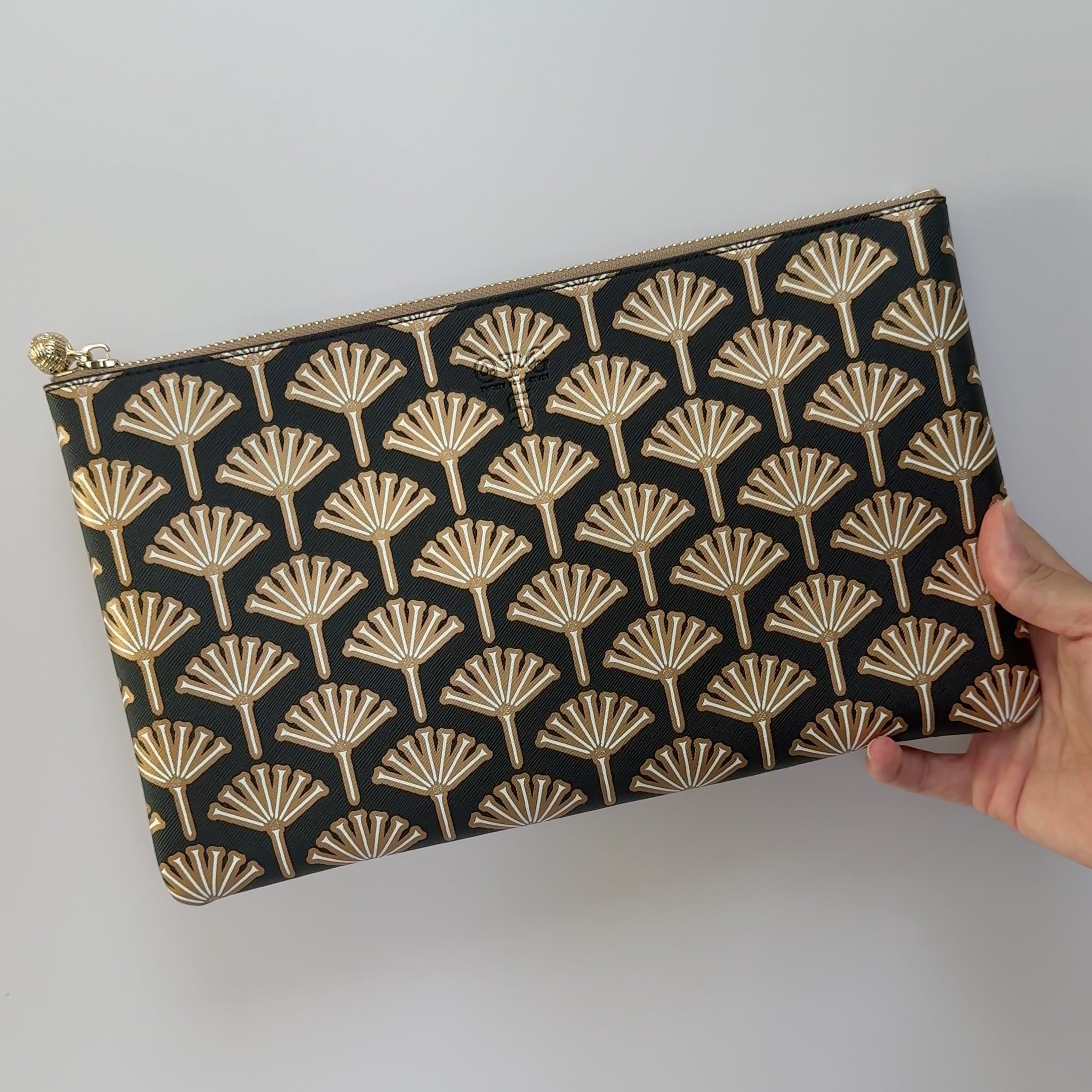 Load video: #5 Devon Tee Flower Black Clutch